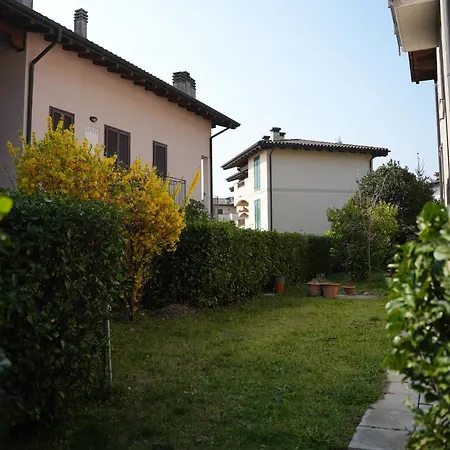 My Holiday - Casa Chiara Apartment Domaso