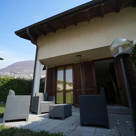My Holiday - Casa Chiara Apartment Domaso