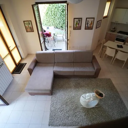 My Holiday - Casa Chiara Domaso