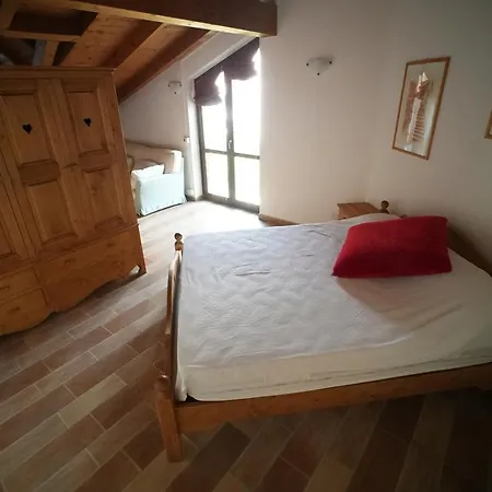 Apartment My Holiday - Casa Chiara *